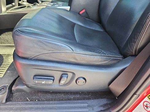 Used 2019 Toyota 4Runner Limited AWD/4WD image 12