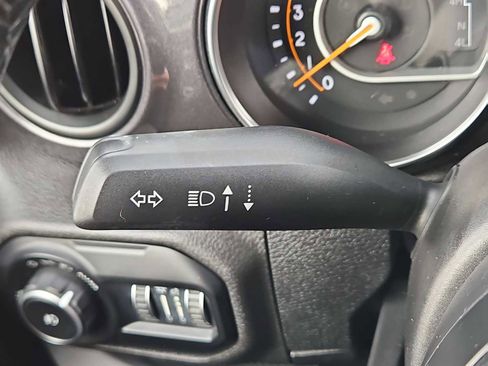 Used 2021 Jeep Wrangler Unlimited Sport image 25