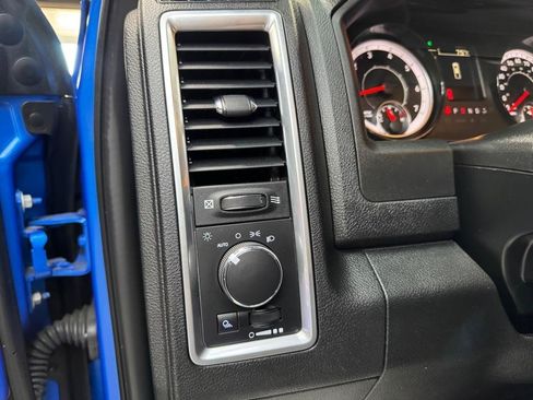 Used 2021 RAM 1500 Warlock w/ Warlock Decor Package AWD/4WD image 23