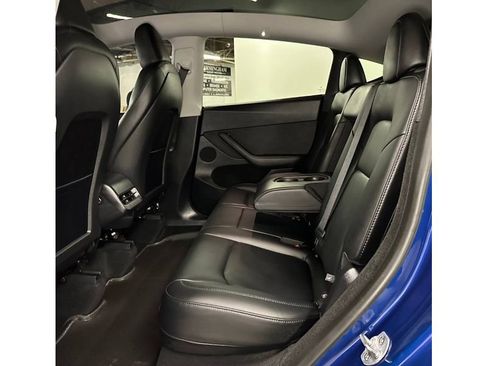 Used 2024 Tesla Model Y Performance image 22