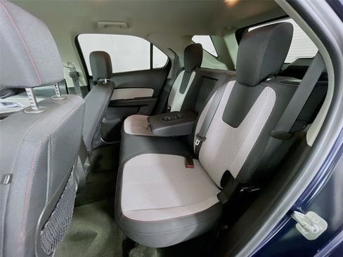 Used 2017 Chevrolet Equinox LT w/ Convenience Package image 25