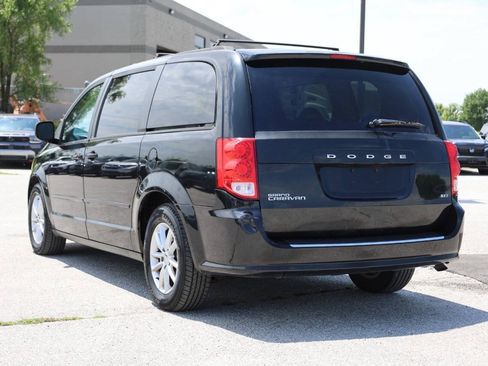 Used 2014 Dodge Grand Caravan SXT FWD image 11
