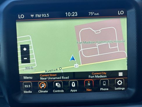 Used 2021 Jeep Wrangler Unlimited Sahara w/ Uconnect 4C Nav & Sound Group image 22