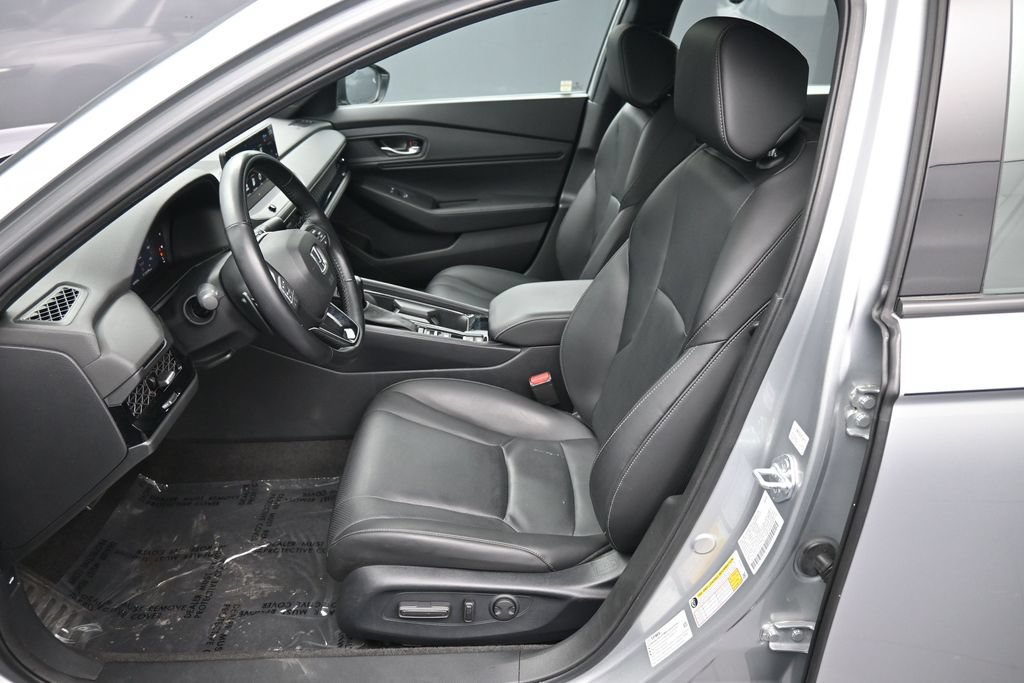 Used 2024 Honda Accord Sport image 19