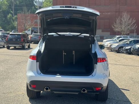 Used 2017 Jaguar F-PACE Prestige AWD/4WD image 24