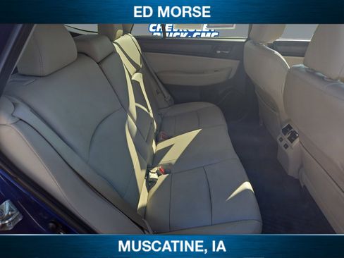 Used 2016 Subaru Outback 3.6R Limited AWD/4WD image 17