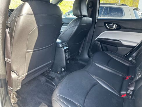 Used 2024 Jeep Compass Limited AWD/4WD image 18