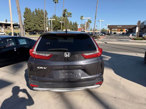 Used 2018 Honda CR-V EX image 4
