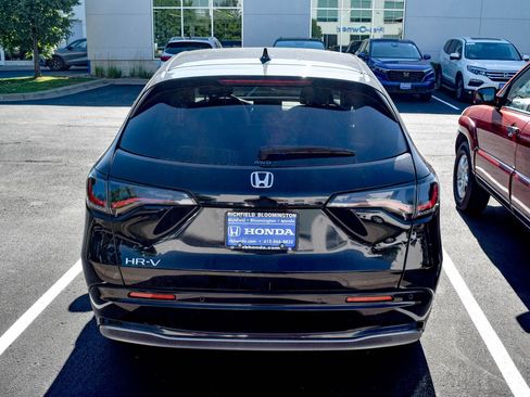 Used 2024 Honda HR-V EX-L image 7