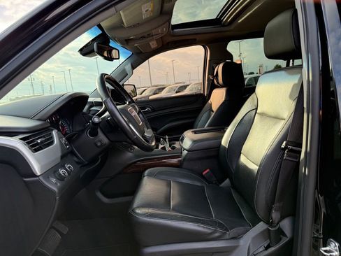 Used 2020 GMC Yukon SLT image 5