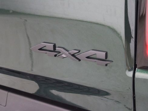 New 2026 RAM 1500 4x4 Crew Cab image 44
