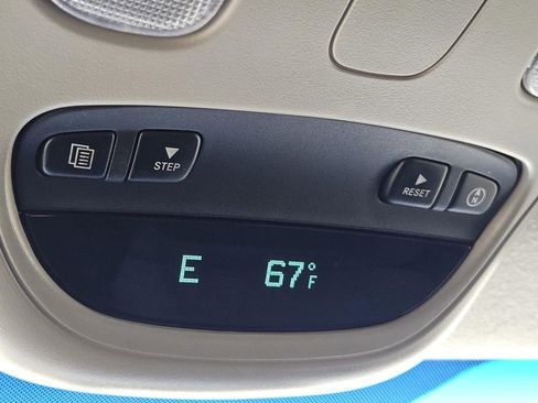 Used 2007 Dodge Ram 2500 Truck SLT image 19