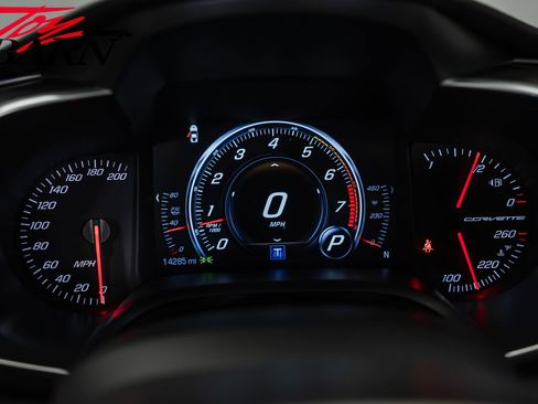 Used 2019 Chevrolet Corvette Stingray Convertible Z51 2LT image 48