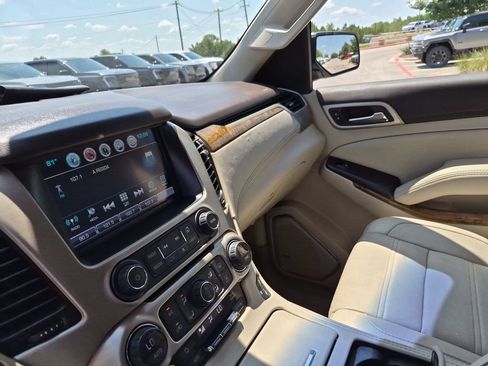 Used 2017 GMC Yukon XL Denali w/ Open Road Package AWD/4WD image 28