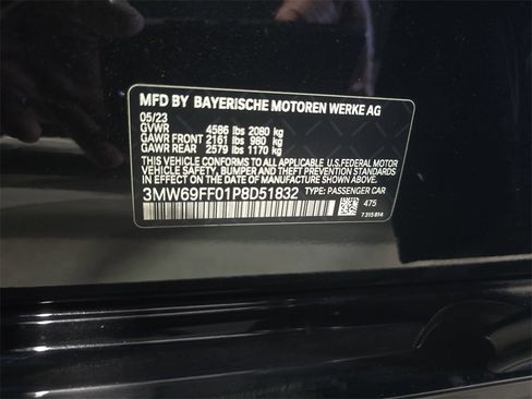 Certified 2023 BMW 330i Sedan w/ Driving Assistance Package image 32