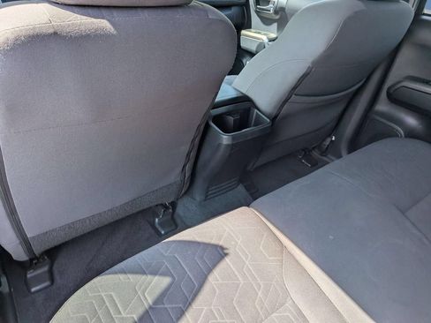 Used 2019 Toyota Tacoma TRD Sport AWD/4WD image 21
