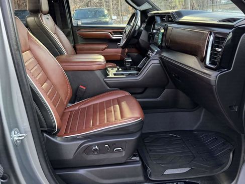 Used 2023 GMC Sierra 1500 Denali Ultimate image 14