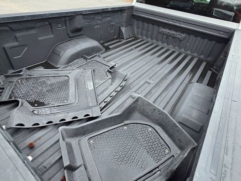 Used 2021 GMC Sierra 3500 AT4 w/ Gooseneck/5TH Wheel Package image 33