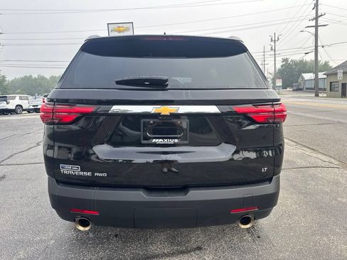 Used 2023 Chevrolet Traverse LT w/ LT Premium Package AWD/4WD image 6