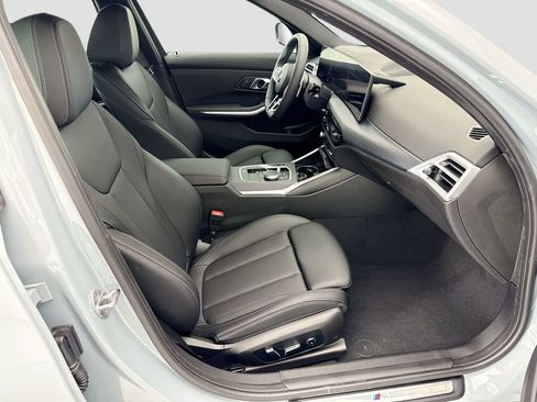 New 2026 BMW 330i Sedan w/ M Sport Package RWD image 19