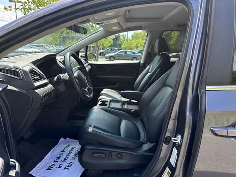 Used 2025 Honda Odyssey EX-L image 9