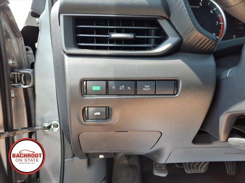 Used 2024 Nissan Sentra S FWD image 17