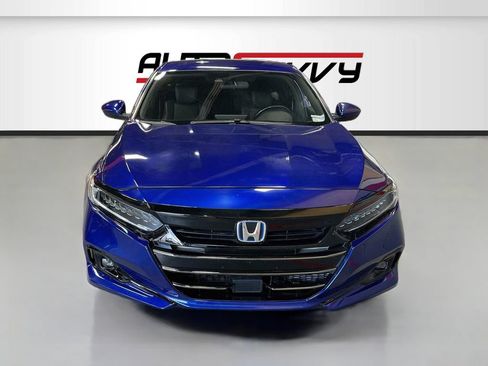 Used 2022 Honda Accord Sport image 2