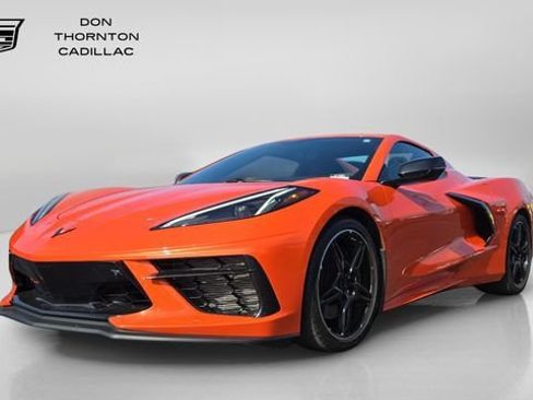 Used 2021 Chevrolet Corvette Stingray Premium Conv w/ Z51 Performance Package RWD image 1