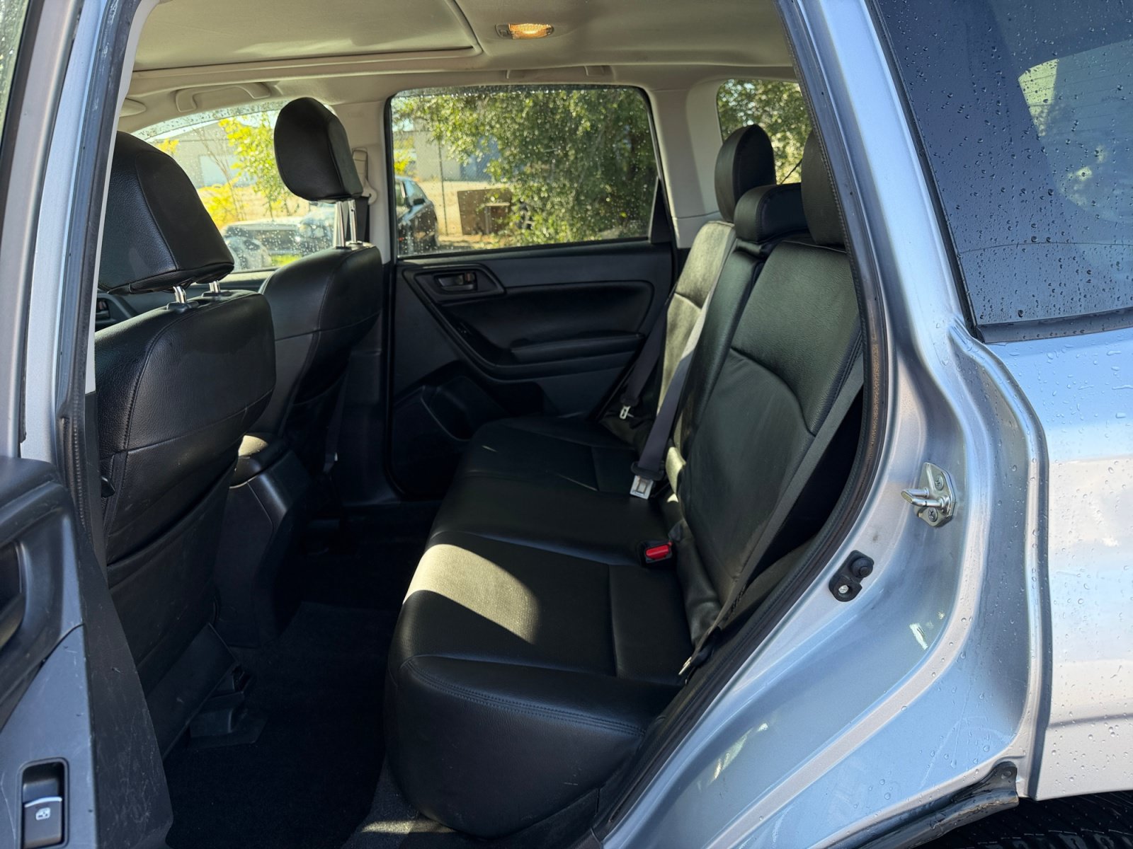Used 2017 Subaru Forester 2.5i Premium w/ Protection Package #1 AWD/4WD image 25