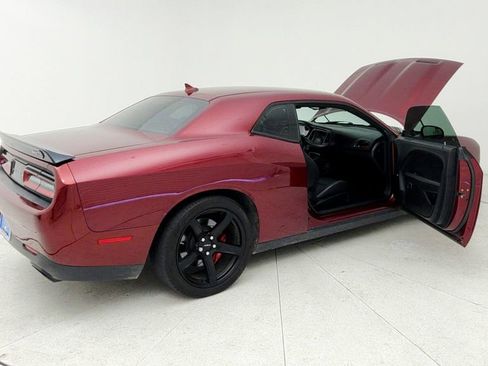 Used 2020 Dodge Challenger SRT Hellcat w/ Plus Package image 13