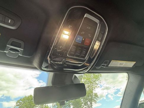 Used 2022 Jeep Grand Cherokee L Summit AWD/4WD image 30