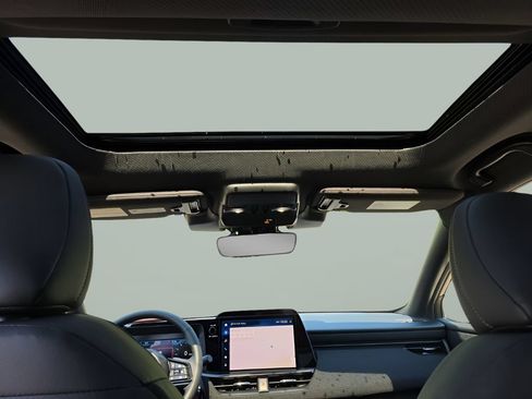 New 2026 Subaru Outback Limited AWD/4WD image 24