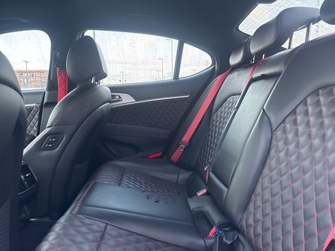 Used 2022 Genesis G70 3.3T w/ Sport Prestige Package image 18