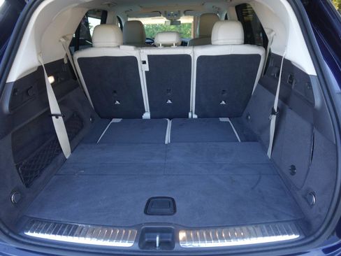 Used 2020 Mercedes-Benz GLE 350 4MATIC w/ AMG Line Exterior image 21