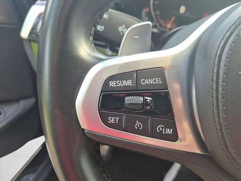 Used 2021 BMW 530i w/ M Sport Package RWD image 10