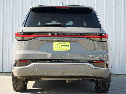 Used 2024 Lexus TX 500h AWD w/ Technology Package image 11