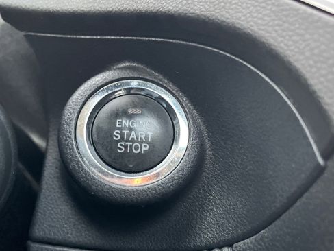 Used 2022 Subaru Forester Premium image 18