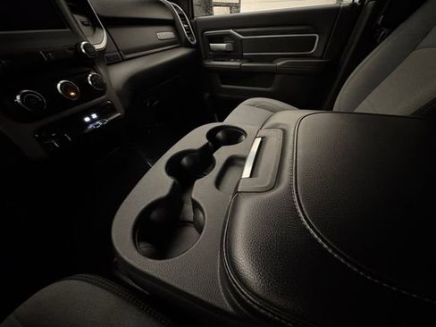 Used 2024 RAM 2500 Big Horn image 25