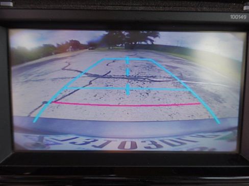 Used 2014 Toyota Corolla LE FWD image 15