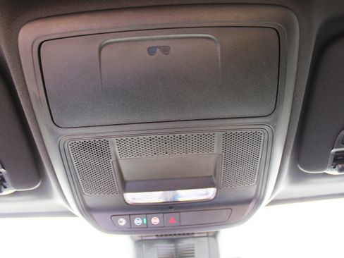 New 2026 Chevrolet Equinox LT w/ Convenience Package II image 38