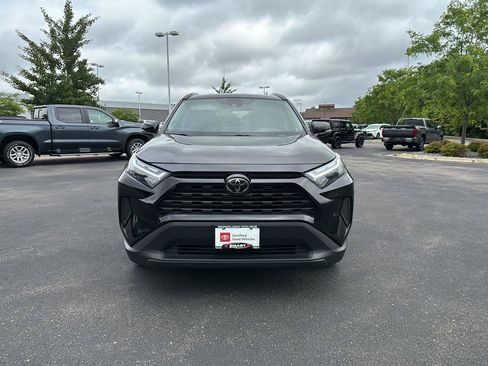 Used 2024 Toyota RAV4 XLE FWD image 8