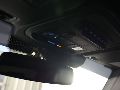 Used 2025 Ford Bronco Raptor AWD/4WD image 31