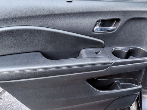 Used 2021 Honda Pilot Special Edition image 32