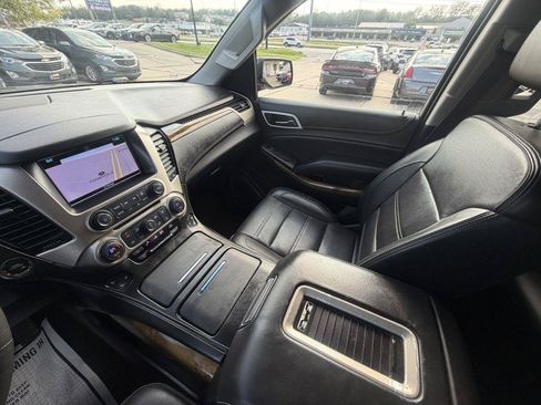 Used 2017 GMC Yukon XL Denali w/ Open Road Package AWD/4WD image 20