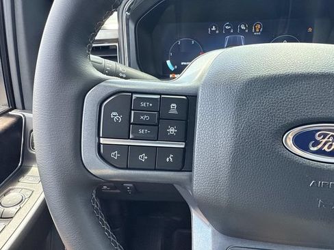 Used 2025 Ford F250 Lariat w/ Lariat Ultimate Package AWD/4WD image 30