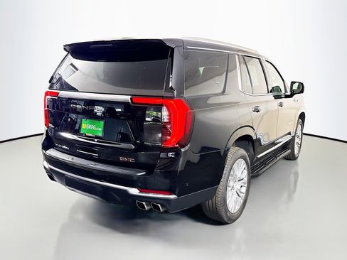 Used 2025 GMC Yukon Denali AWD/4WD image 10