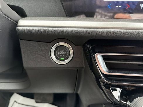 New 2026 Chevrolet Traverse LT w/ LPO, Floor Liner Package image 22