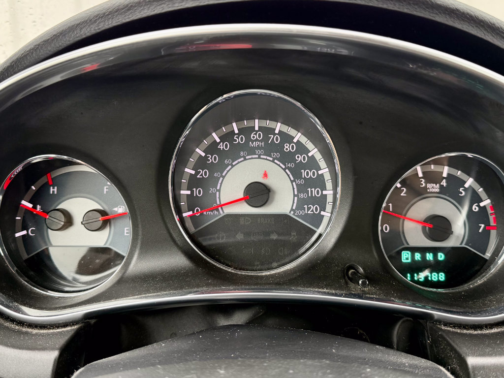 Used 2012 Chrysler 200 LX FWD image 19