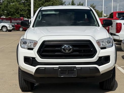 Used 2022 Toyota Tacoma SR w/ SX Package RWD image 6