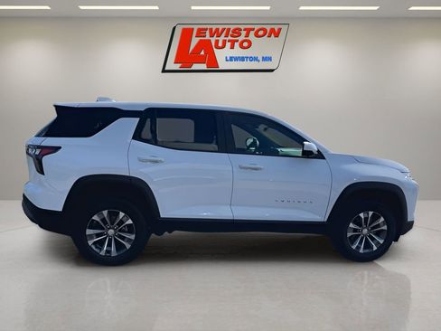 New 2026 Chevrolet Equinox LT w/ Convenience Package II image 9